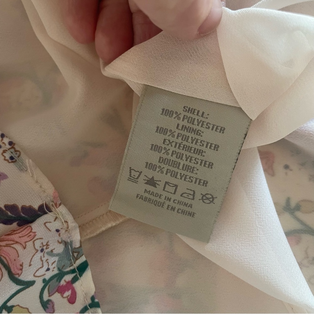 Charlie Paige Floral Lined Short Sleeve Ruffle Blouse Size Large Spring Office - Picture 3 of 6